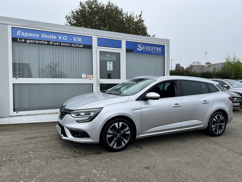 Photo 2 de l'offre de RENAULT MEGANE IV ESTATE 1.5 BLUE DCI 115CH INTENS à 14490€ chez Sevestre Automobiles