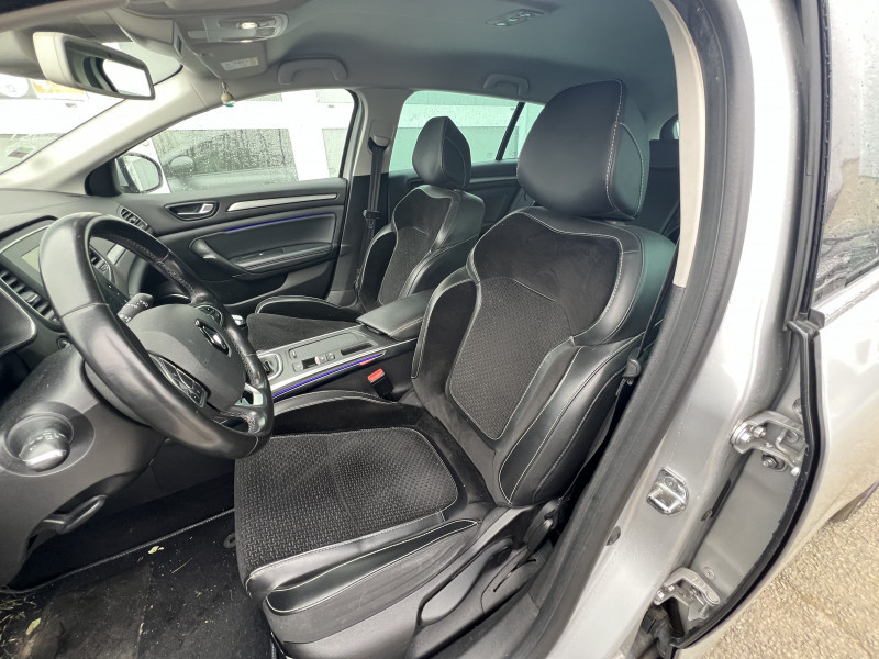 Photo 6 de l'offre de RENAULT MEGANE IV ESTATE 1.5 BLUE DCI 115CH INTENS à 14490€ chez Sevestre Automobiles