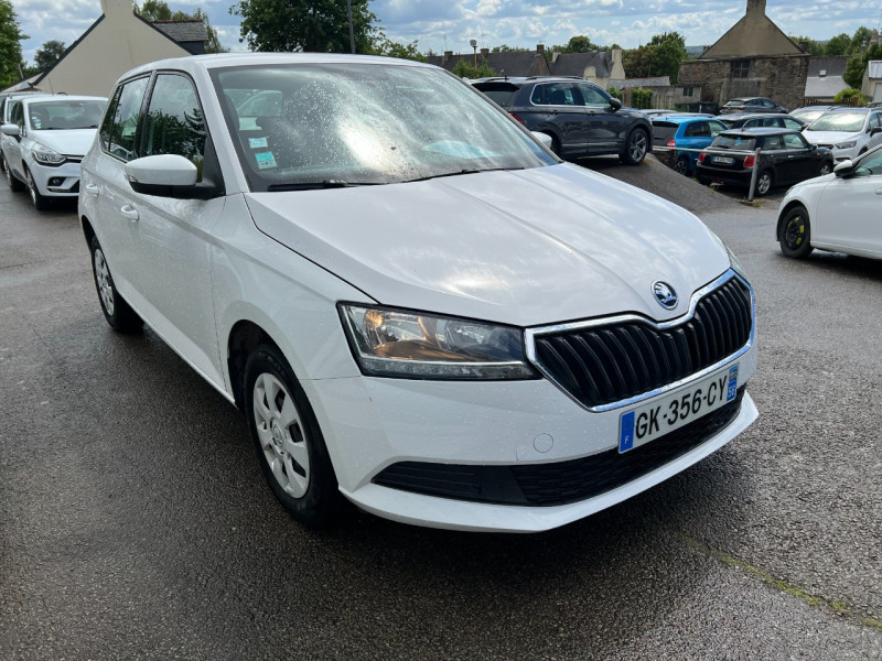 Photo 3 de l'offre de SKODA FABIA 1.0 MPI 60CH ACTIVE à 7490€ chez Sevestre Automobiles