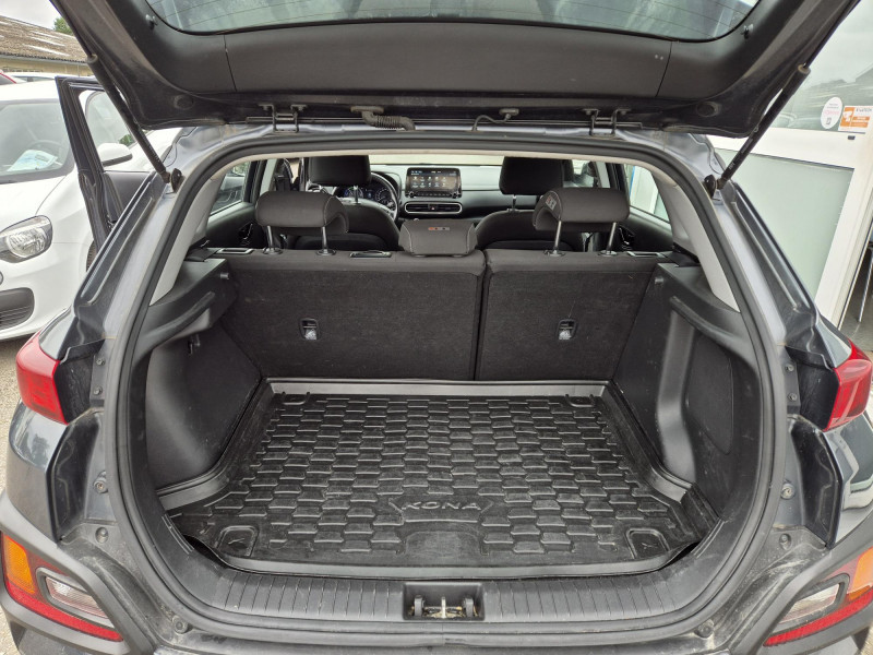 Photo 15 de l'offre de HYUNDAI KONA 1.6 GDI 141CH HYBRID BUSINESS DCT-6 à 13990€ chez Sevestre Automobiles