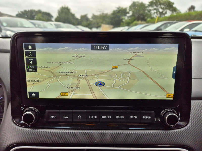 Photo 9 de l'offre de HYUNDAI KONA 1.6 GDI 141CH HYBRID BUSINESS DCT-6 à 13990€ chez Sevestre Automobiles