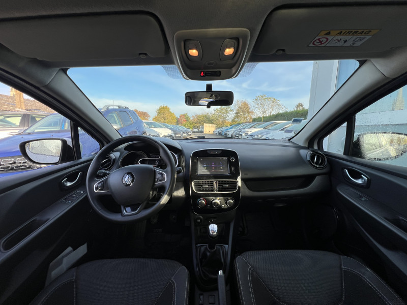Photo 6 de l'offre de RENAULT CLIO IV 0.9 TCE 90CH ENERGY BUSINESS 5P à 8990€ chez Sevestre Automobiles
