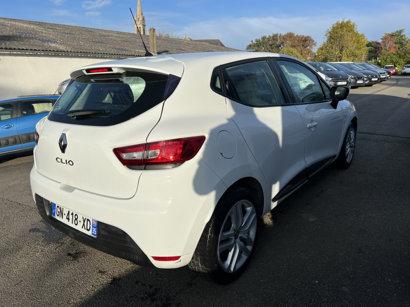 Photo 3 de l'offre de RENAULT CLIO IV 0.9 TCE 90CH ENERGY BUSINESS 5P à 8990€ chez Sevestre Automobiles