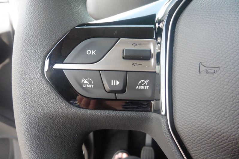 Photo 9 de l'offre de PEUGEOT PARTNER 17 300 HT M 650KG BLUEHDI 100CH S&S à 20760€ chez CSVO