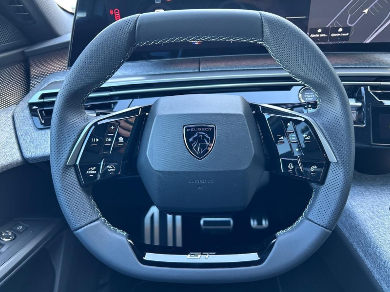 Photo 8 de l'offre de PEUGEOT 5008 HYBRID 145CH GT E-DCS6 à 36980€ chez CSVO