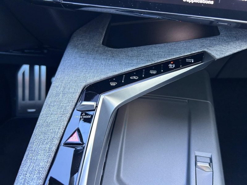 Photo 20 de l'offre de PEUGEOT 5008 HYBRID 145CH GT E-DCS6 à 36980€ chez CSVO