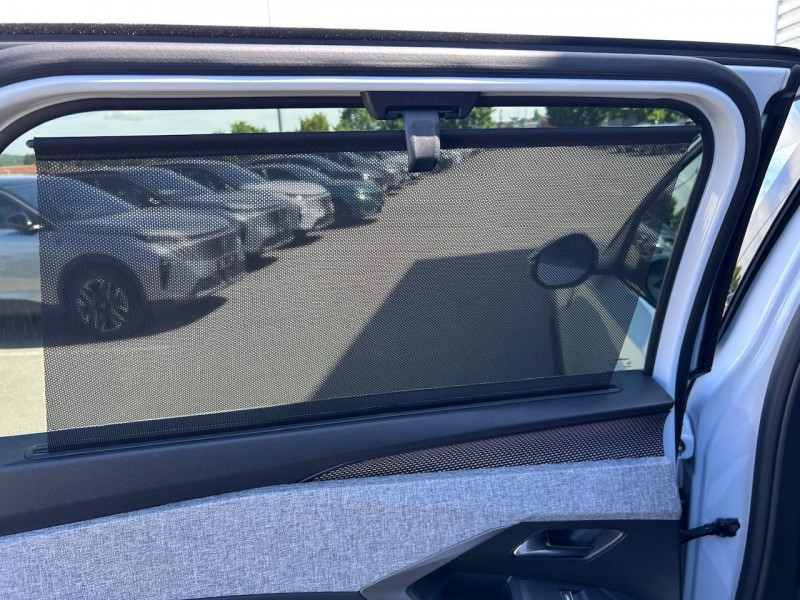 Photo 15 de l'offre de PEUGEOT 5008 HYBRID 145CH GT E-DCS6 à 36980€ chez CSVO