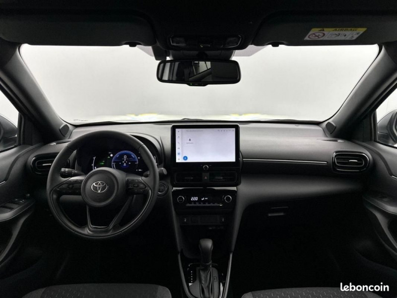 Photo 4 de l'offre de TOYOTA YARIS CROSS HYBRIDE 1.5 116HP 2WD ACTIVE PLUS à 26990€ chez CSVO