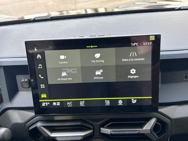 Photo 8 de l'offre de DACIA DUSTER 4X4 1.2 TCE MILD HYBRID 130CH JOURNEY 4X4 à 28960€ chez CSVO