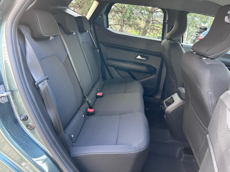 Photo 15 de l'offre de DACIA DUSTER 4X4 1.2 TCE MILD HYBRID 130CH JOURNEY 4X4 à 28990€ chez CSVO