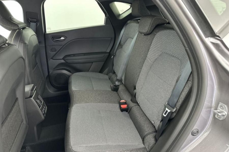 Photo 13 de l'offre de RENAULT CAPTUR II 1.3 TCE MILD HYBRID 160CH TECHNO EDC à 26990€ chez CSVO