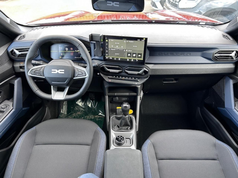 Photo 3 de l'offre de DACIA DUSTER 4X4 1.2 TCE MILD HYBRID 130CH JOURNEY 4X4 à 28990€ chez CSVO