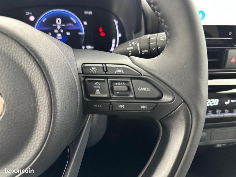 Photo 6 de l'offre de TOYOTA YARIS CROSS HYBRIDE 1.5 116HP 2WD ACTIVE PLUS à 26990€ chez CSVO