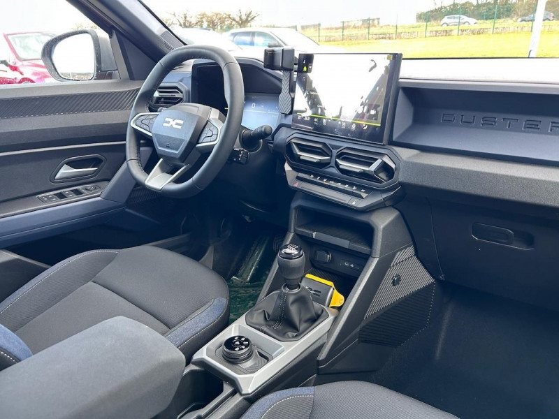 Photo 5 de l'offre de DACIA DUSTER 4X4 1.2 TCE MILD HYBRID 130CH JOURNEY 4X4 à 28990€ chez CSVO