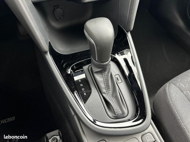 Photo 11 de l'offre de TOYOTA YARIS CROSS HYBRIDE 1.5 116HP 2WD ACTIVE PLUS à 26990€ chez CSVO