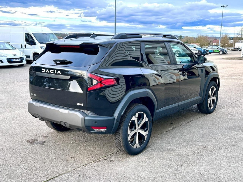 Photo 13 de l'offre de DACIA DUSTER 4X4 1.2 TCE MILD HYBRID 130CH JOURNEY 4X4 à 28960€ chez CSVO