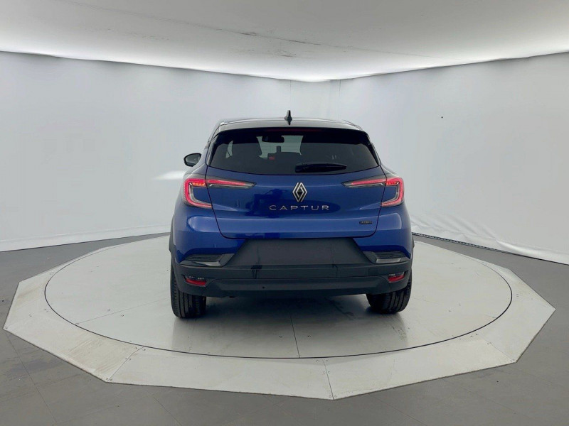 Photo 14 de l'offre de RENAULT CAPTUR II 1.6 E-TECH FULL HYBRID 145CH TECHNO à 29480€ chez CSVO