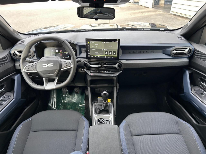 Photo 4 de l'offre de DACIA DUSTER 4X4 1.2 TCE MILD HYBRID 130CH JOURNEY 4X4 à 28960€ chez CSVO