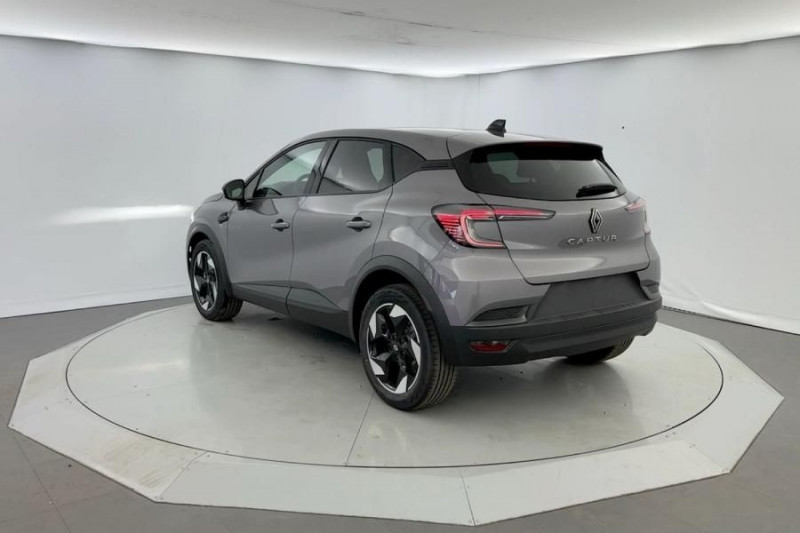 Photo 16 de l'offre de RENAULT CAPTUR II 1.3 TCE MILD HYBRID 160CH TECHNO EDC à 26990€ chez CSVO