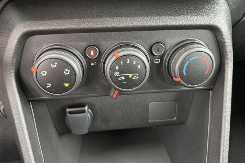 Photo 7 de l'offre de DACIA SANDERO 1.0 TCE 90CH STEPWAY EXPRESSION -24 à 19980€ chez CSVO