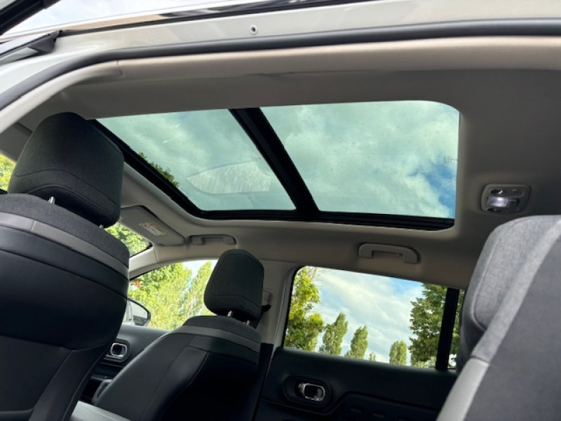 Photo 9 de l'offre de CITROEN C5 AIRCROSS HYBRID 225CH SHINE PACK E-EAT8 TOIT OUVRANT à 21990€ chez NEOVEO