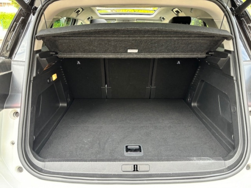 Photo 16 de l'offre de CITROEN C5 AIRCROSS HYBRID 225CH SHINE PACK E-EAT8 TOIT OUVRANT à 21990€ chez NEOVEO