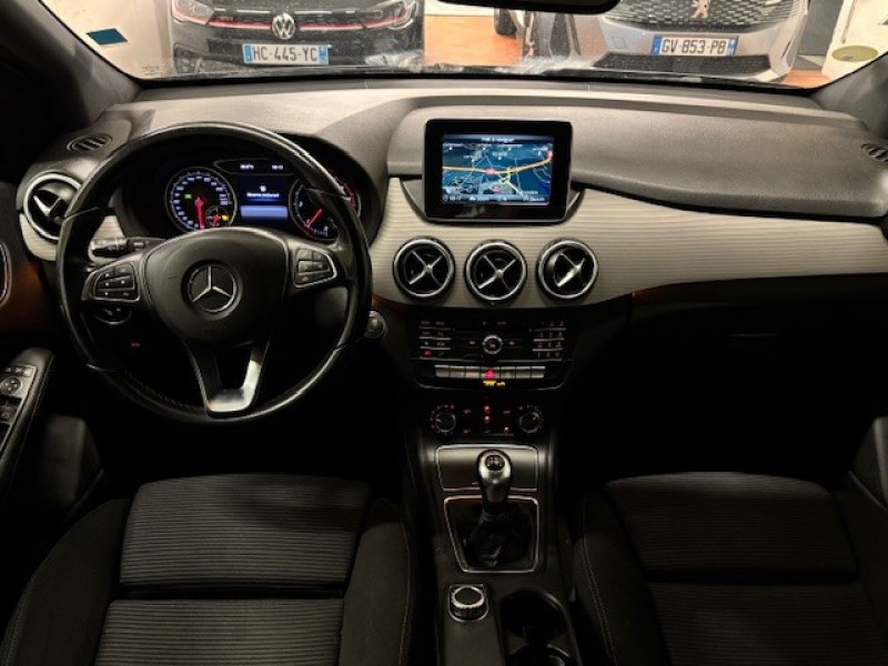 Photo 9 de l'offre de MERCEDES-BENZ CLASSE B 180 D 109CH SPORT EDITION à 13990€ chez NEOVEO