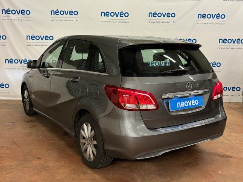Photo 4 de l'offre de MERCEDES-BENZ CLASSE B 180 D 109CH SPORT EDITION à 13990€ chez NEOVEO