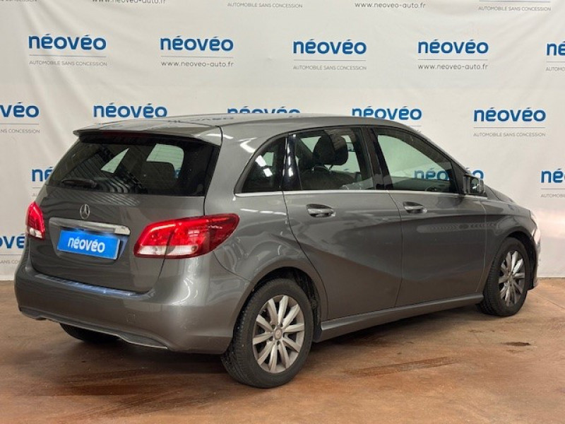 Photo 3 de l'offre de MERCEDES-BENZ CLASSE B 180 D 109CH SPORT EDITION à 13990€ chez NEOVEO