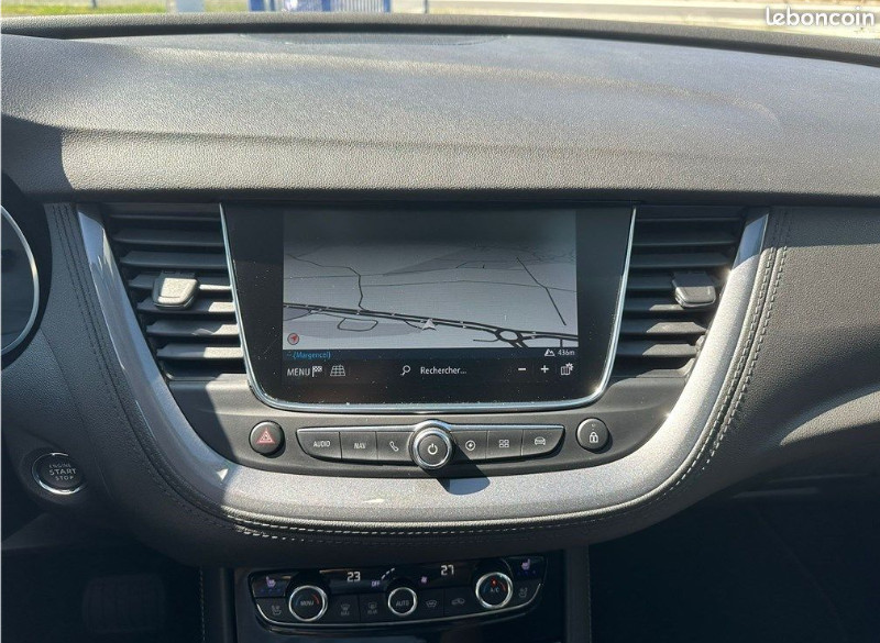 Photo 11 de l'offre de OPEL GRANDLAND X HYBRID4 300CH ULTIMATE à 19990€ chez NEOVEO