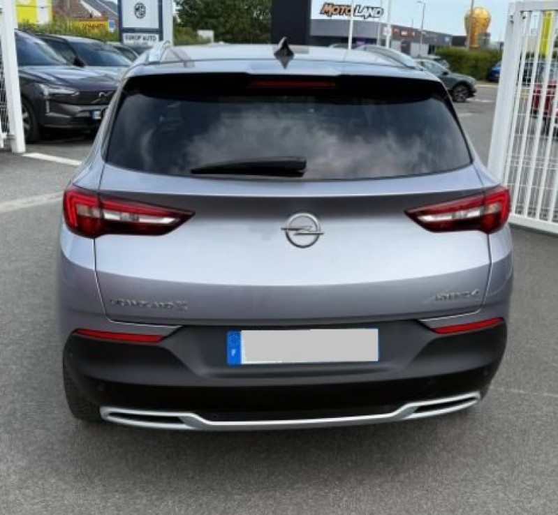 Photo 4 de l'offre de OPEL GRANDLAND X HYBRID4 300CH ULTIMATE à 19990€ chez NEOVEO