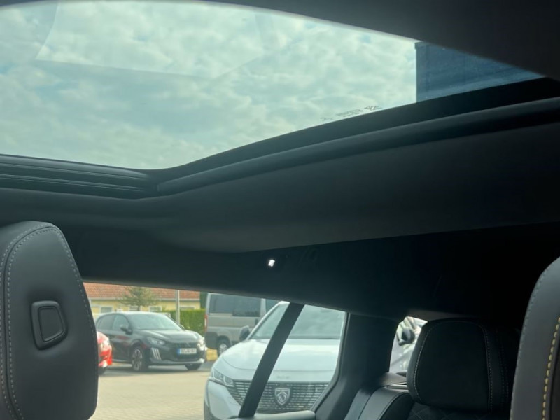 Photo 9 de l'offre de PEUGEOT 508 SW HYBRID4 360CH E-EAT8 PEUGEOT SPORT ENGINEERED à 36990€ chez NEOVEO