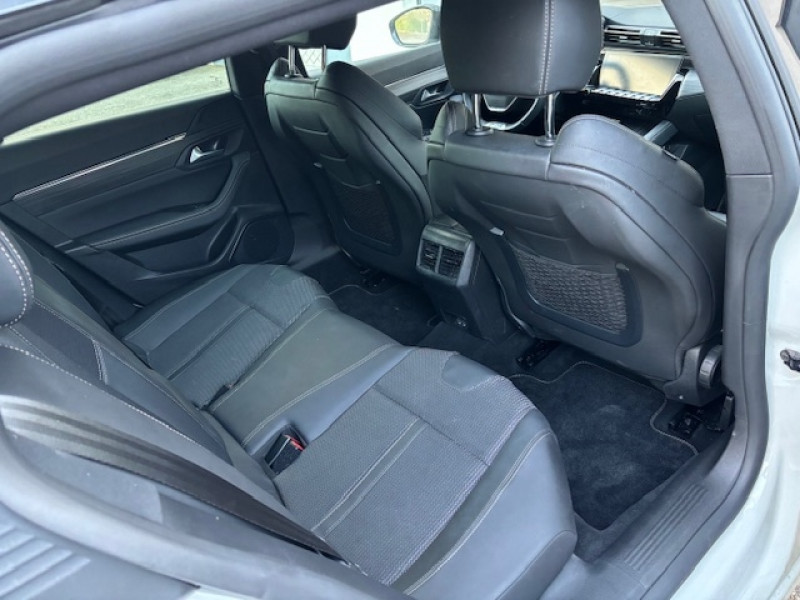 Photo 17 de l'offre de PEUGEOT 508 SW HYBRID 225CH GT E-EAT8 à 26990€ chez NEOVEO