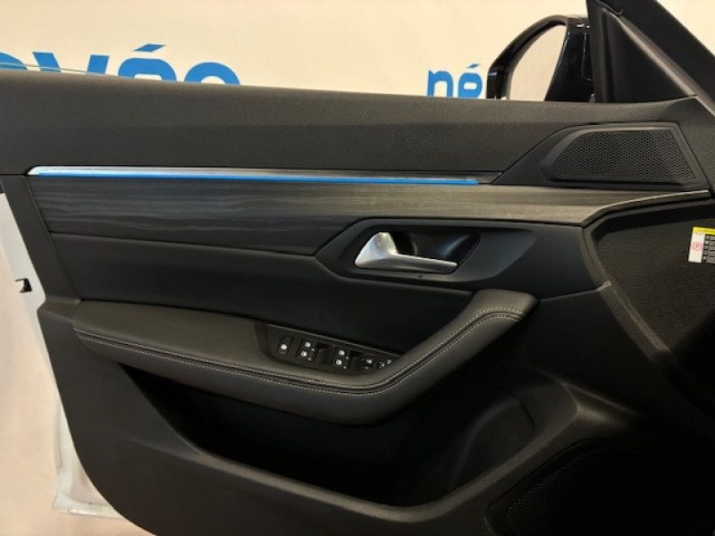 Photo 16 de l'offre de PEUGEOT 508 SW HYBRID 225CH GT E-EAT8 à 26990€ chez NEOVEO