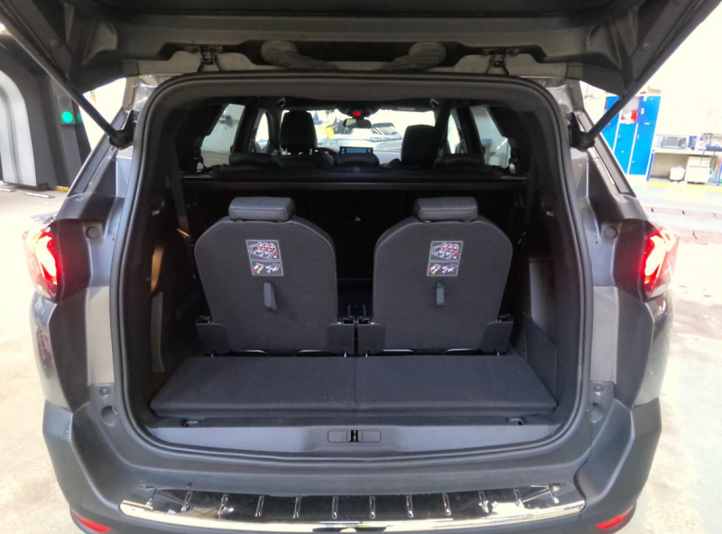 Photo 4 de l'offre de PEUGEOT 5008 HYBRID 136CH ALLURE PACK E-DCS6 à 24990€ chez NEOVEO
