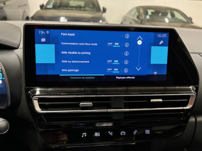 Photo 17 de l'offre de CITROEN C5 AIRCROSS HYBRID RECHARGEABLE 225CH SHINE E-EAT8 à 22990€ chez NEOVEO