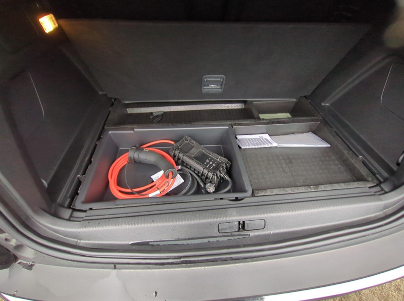 Photo 6 de l'offre de PEUGEOT 3008 PLUG-IN HYBRID 180CH ALLURE PACK E-EAT8 à 24990€ chez NEOVEO