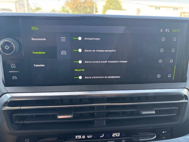 Photo 20 de l'offre de PEUGEOT EXPERT FG XL 2.0 BLUEHDI 145CH PACK PREMIUM CONNECT à 25990€ chez NEOVEO