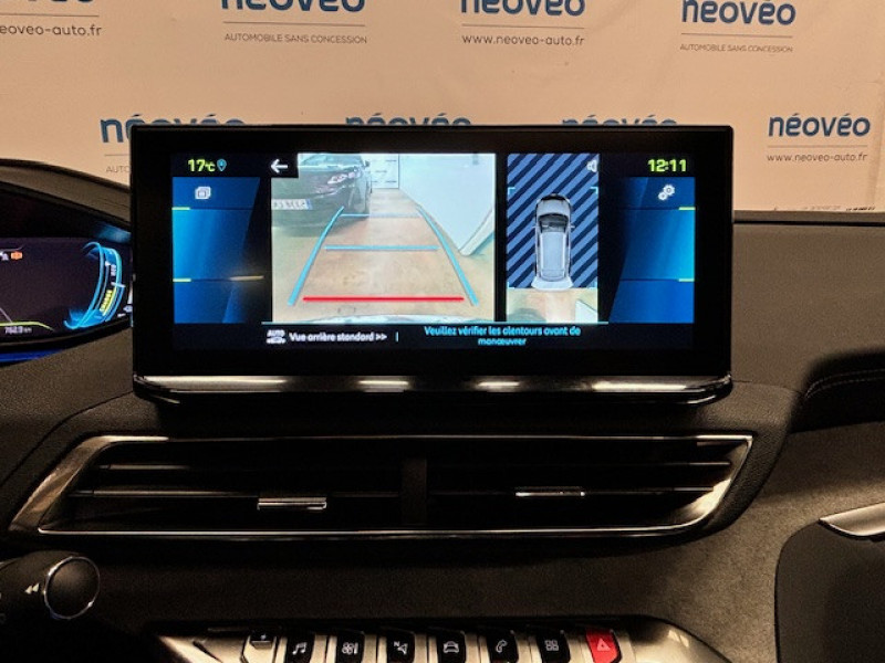 Photo 11 de l'offre de PEUGEOT 3008 PLUG-IN HYBRID4 300CH ALLURE PACK E-EAT8 à 26990€ chez NEOVEO