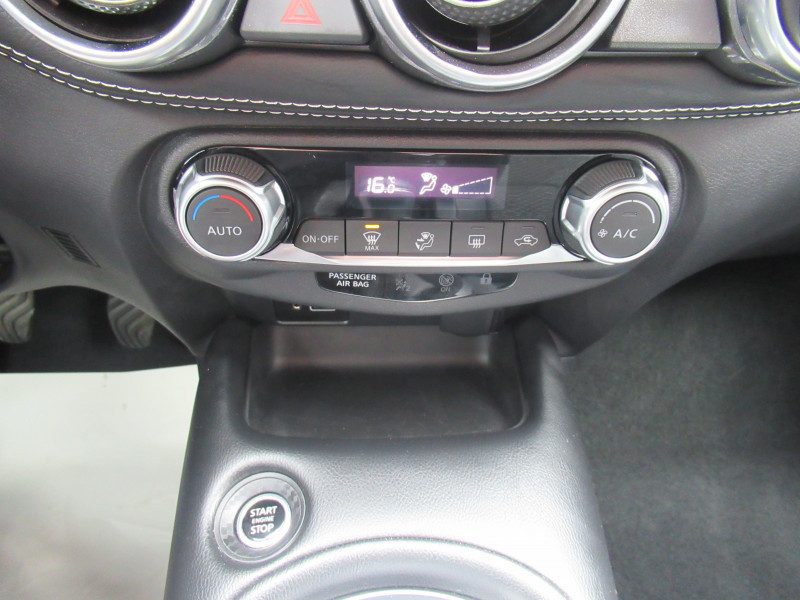 Photo 12 de l'offre de NISSAN JUKE 1.0 DIG-T 114CH SHADOW 2023.5 à 18990€ chez J'NOV AUTO