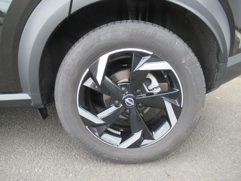 Photo 16 de l'offre de NISSAN JUKE 1.0 DIG-T 114CH SHADOW 2023.5 à 18990€ chez J'NOV AUTO