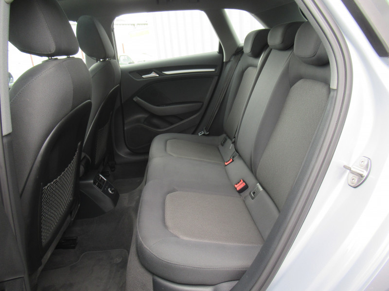 Photo 5 de l'offre de AUDI A3 SPORTBACK 1.0 TFSI 115CH BUSINESS LINE S TRONIC 7 à 19990€ chez J'NOV AUTO