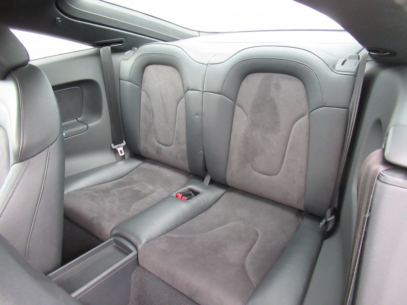 Photo 5 de l'offre de AUDI TT 2.0 TFSI 211CH S TRONIC 6 à 15490€ chez J'NOV AUTO