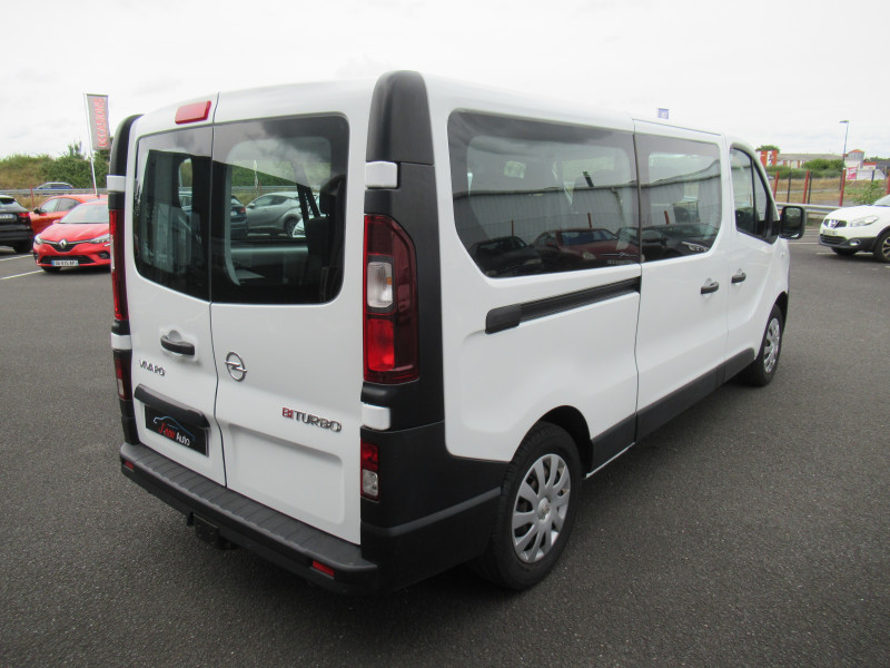 Photo 4 de l'offre de OPEL VIVARO COMBI 1.6 CDTI BITURBO 125 K2900 L2H1 PACK CLIM + ECOFLEX START/STOP E6 à 26990€ chez J'NOV AUTO