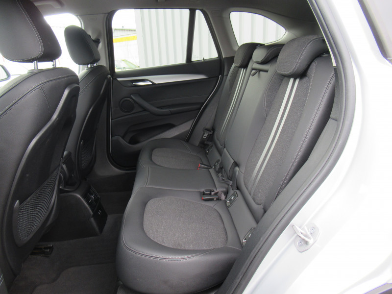Photo 5 de l'offre de BMW X1 (F48) SDRIVE18D 150CH BUSINESS DESIGN à 23490€ chez J'NOV AUTO