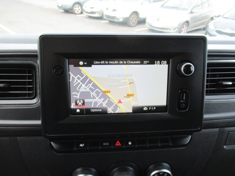 Photo 9 de l'offre de RENAULT MASTER III FG F3500 L3H2 2.3 BLUE DCI 135CH GRAND CONFORT EURO6 à 23490€ chez J'NOV AUTO