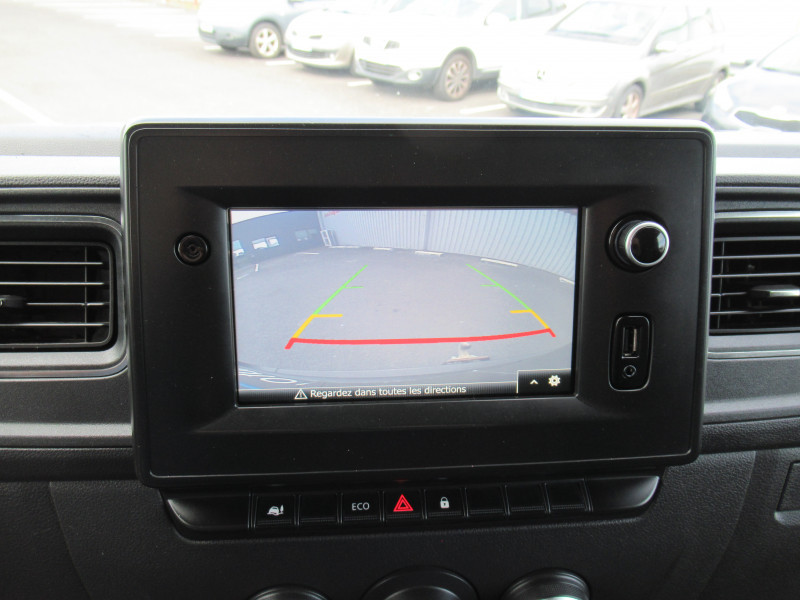 Photo 10 de l'offre de RENAULT MASTER III FG F3500 L3H2 2.3 BLUE DCI 135CH GRAND CONFORT EURO6 à 23490€ chez J'NOV AUTO