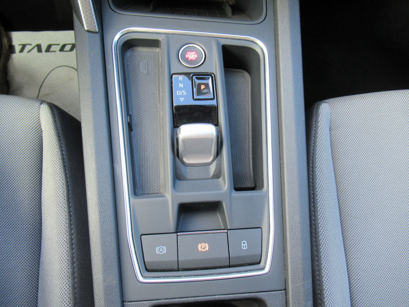 Photo 15 de l'offre de SEAT LEON ST 2.0 TDI 150CH STYLE BUSINESS DSG7 à 20490€ chez J'NOV AUTO