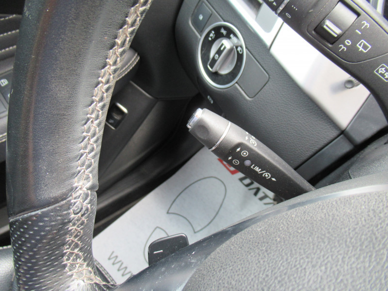 Photo 17 de l'offre de MERCEDES-BENZ CLASSE ML 250 BLUETEC SPORT 7G-TRONIC + à 19490€ chez J'NOV AUTO