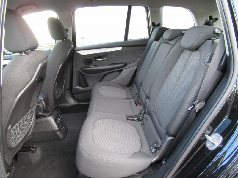 Photo 6 de l'offre de BMW SERIE 2 GRAN TOURER (F46) 218DA 150CH  BUSINESS DESIGN à 24990€ chez J'NOV AUTO